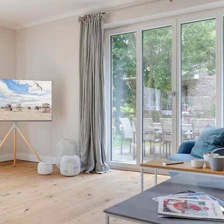 Daire Grosses Wohnzimmer